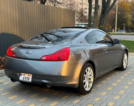 Серый Инфинити Q60, объемом двигателя 3.7 л и пробегом 90 тыс. км за 13299 $, фото 6 на Automoto.ua