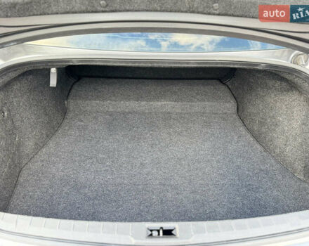 Серый Инфинити Q60, объемом двигателя 2 л и пробегом 38 тыс. км за 21700 $, фото 32 на Automoto.ua