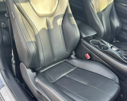 Серый Инфинити Q60, объемом двигателя 3 л и пробегом 107 тыс. км за 22200 $, фото 30 на Automoto.ua