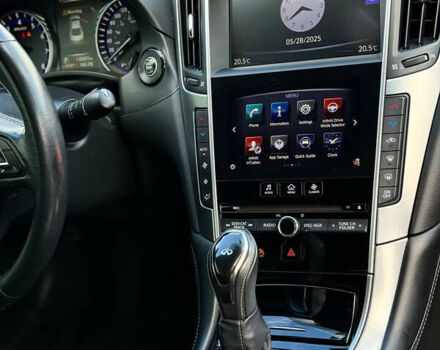 Сірий Інфініті Q60, об'ємом двигуна 1.99 л та пробігом 120 тис. км за 18950 $, фото 16 на Automoto.ua