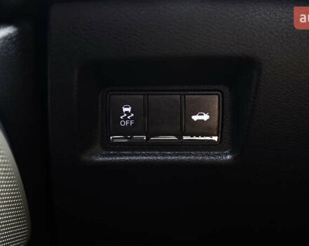 Серый Инфинити Q60, объемом двигателя 3 л и пробегом 162 тыс. км за 19500 $, фото 29 на Automoto.ua