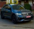 Серый Инфинити Q60, объемом двигателя 3 л и пробегом 63 тыс. км за 19500 $, фото 1 на Automoto.ua