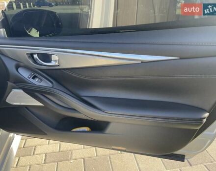 Серый Инфинити Q60, объемом двигателя 3 л и пробегом 97 тыс. км за 24500 $, фото 11 на Automoto.ua