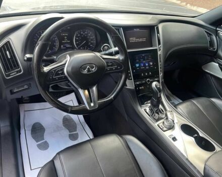 Серый Инфинити Q60, объемом двигателя 3 л и пробегом 32 тыс. км за 9800 $, фото 11 на Automoto.ua