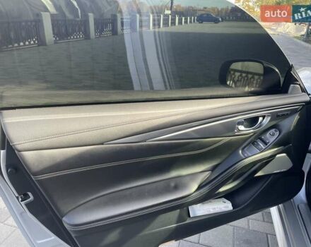 Серый Инфинити Q60, объемом двигателя 3 л и пробегом 97 тыс. км за 24500 $, фото 8 на Automoto.ua