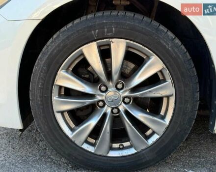 Белый Инфинити Q70, объемом двигателя 3.7 л и пробегом 143 тыс. км за 12790 $, фото 14 на Automoto.ua