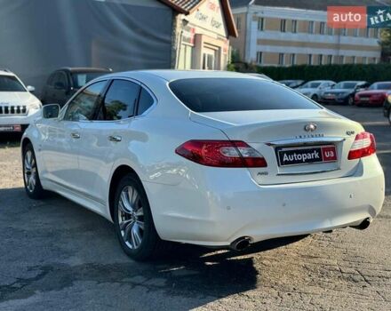 Белый Инфинити Q70, объемом двигателя 3.7 л и пробегом 143 тыс. км за 12790 $, фото 12 на Automoto.ua