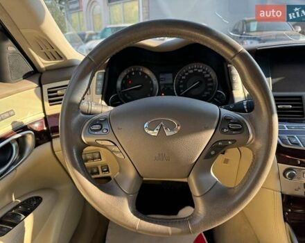 Белый Инфинити Q70, объемом двигателя 3.7 л и пробегом 143 тыс. км за 12790 $, фото 32 на Automoto.ua