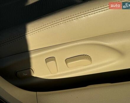 Белый Инфинити Q70, объемом двигателя 3.7 л и пробегом 143 тыс. км за 12790 $, фото 30 на Automoto.ua