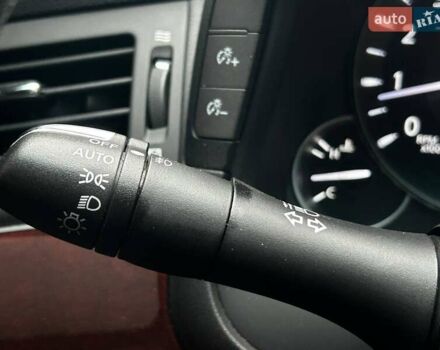 Белый Инфинити Q70, объемом двигателя 3.7 л и пробегом 101 тыс. км за 16990 $, фото 15 на Automoto.ua