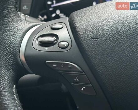 Белый Инфинити Q70, объемом двигателя 3.7 л и пробегом 101 тыс. км за 16990 $, фото 19 на Automoto.ua