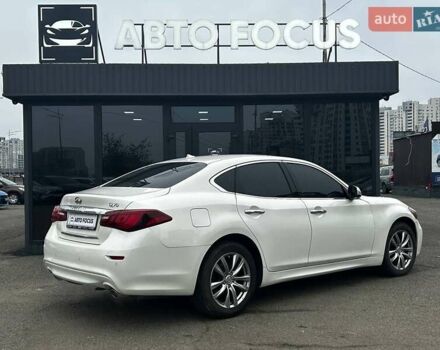 Белый Инфинити Q70, объемом двигателя 3.7 л и пробегом 101 тыс. км за 16990 $, фото 6 на Automoto.ua
