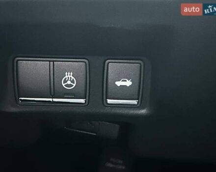 Белый Инфинити Q70, объемом двигателя 3.7 л и пробегом 101 тыс. км за 16990 $, фото 14 на Automoto.ua