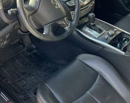 Белый Инфинити Q70, объемом двигателя 2.5 л и пробегом 68 тыс. км за 24000 $, фото 17 на Automoto.ua