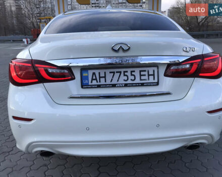 Белый Инфинити Q70, объемом двигателя 3.7 л и пробегом 101 тыс. км за 19700 $, фото 14 на Automoto.ua