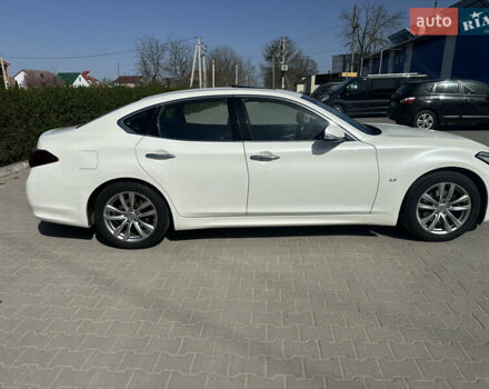 Инфинити Q70 2017 в Хмельницком на Automoto.ua Белый Инфинити Q70, объемом двигателя 2.5 л и пробегом 210 тыс. км за 18999 $, фото 1 на Automoto.ua