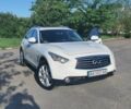 Белый Инфинити Q70, объемом двигателя 3 л и пробегом 230 тыс. км за 19000 $, фото 1 на Automoto.ua