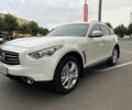 Белый Инфинити Q70, объемом двигателя 3 л и пробегом 128 тыс. км за 19800 $, фото 5 на Automoto.ua