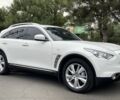 Белый Инфинити Q70, объемом двигателя 3 л и пробегом 128 тыс. км за 19800 $, фото 2 на Automoto.ua