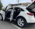 Белый Инфинити Q70, объемом двигателя 3 л и пробегом 128 тыс. км за 19800 $, фото 7 на Automoto.ua