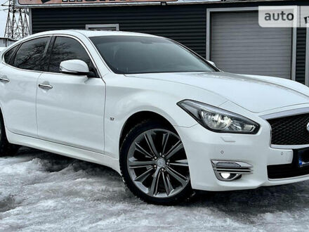 Інфініті Q70 2015 у Києві на Automoto.ua Білий Інфініті Q70, об'ємом двигуна 3.7 л та пробігом 159 тис. км за 21000 $, фото 1 на Automoto.ua