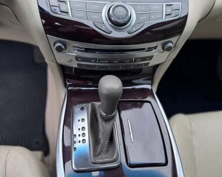 Черный Инфинити Q70, объемом двигателя 3.7 л и пробегом 262 тыс. км за 12700 $, фото 42 на Automoto.ua