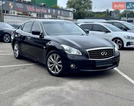 Черный Инфинити Q70, объемом двигателя 3.7 л и пробегом 262 тыс. км за 12700 $, фото 12 на Automoto.ua