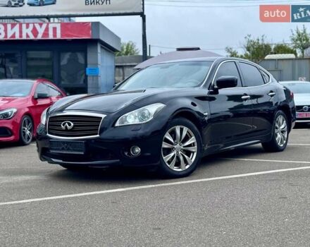 Черный Инфинити Q70, объемом двигателя 3.7 л и пробегом 262 тыс. км за 12700 $, фото 4 на Automoto.ua