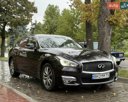 Черный Инфинити Q70, объемом двигателя 2.14 л и пробегом 205 тыс. км за 14900 $, фото 1 на Automoto.ua