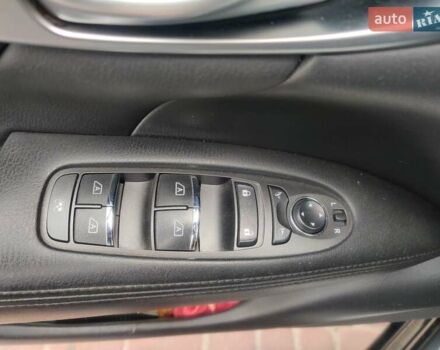 Черный Инфинити Q70, объемом двигателя 2.2 л и пробегом 266 тыс. км за 16400 $, фото 12 на Automoto.ua