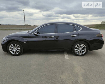 Черный Инфинити Q70, объемом двигателя 2.14 л и пробегом 300 тыс. км за 15700 $, фото 8 на Automoto.ua