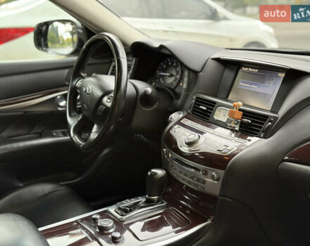 Черный Инфинити Q70, объемом двигателя 2.14 л и пробегом 205 тыс. км за 14900 $, фото 15 на Automoto.ua