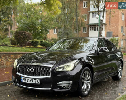 Черный Инфинити Q70, объемом двигателя 2.14 л и пробегом 205 тыс. км за 14900 $, фото 6 на Automoto.ua
