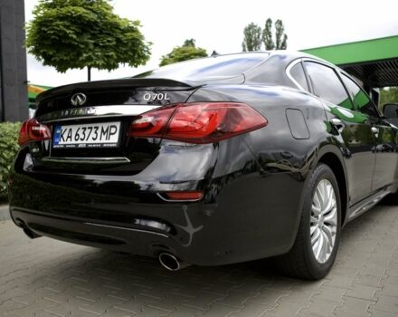 Чорний Інфініті Q70, об'ємом двигуна 3.7 л та пробігом 99 тис. км за 16900 $, фото 6 на Automoto.ua