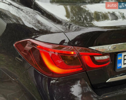 Черный Инфинити Q70, объемом двигателя 2.14 л и пробегом 205 тыс. км за 14900 $, фото 11 на Automoto.ua