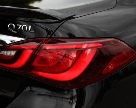 Чорний Інфініті Q70, об'ємом двигуна 3.7 л та пробігом 99 тис. км за 16900 $, фото 22 на Automoto.ua