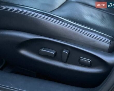 Черный Инфинити Q70, объемом двигателя 2.5 л и пробегом 102 тыс. км за 19000 $, фото 27 на Automoto.ua