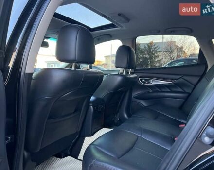 Черный Инфинити Q70, объемом двигателя 2.5 л и пробегом 102 тыс. км за 19000 $, фото 21 на Automoto.ua