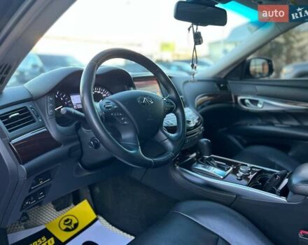 Черный Инфинити Q70, объемом двигателя 2.5 л и пробегом 102 тыс. км за 19000 $, фото 12 на Automoto.ua