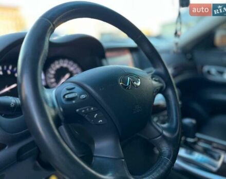 Черный Инфинити Q70, объемом двигателя 2.5 л и пробегом 102 тыс. км за 19000 $, фото 29 на Automoto.ua