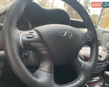 Черный Инфинити Q70, объемом двигателя 3.7 л и пробегом 230 тыс. км за 23500 $, фото 33 на Automoto.ua