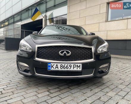 Черный Инфинити Q70, объемом двигателя 3.7 л и пробегом 230 тыс. км за 23500 $, фото 4 на Automoto.ua