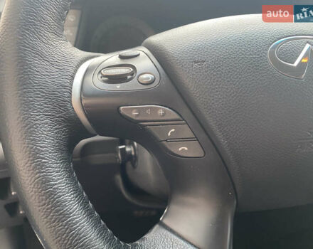 Черный Инфинити Q70, объемом двигателя 3.7 л и пробегом 230 тыс. км за 23500 $, фото 31 на Automoto.ua