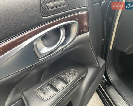 Черный Инфинити Q70, объемом двигателя 3.7 л и пробегом 230 тыс. км за 23500 $, фото 15 на Automoto.ua