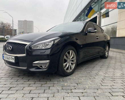 Черный Инфинити Q70, объемом двигателя 3.7 л и пробегом 230 тыс. км за 23500 $, фото 5 на Automoto.ua