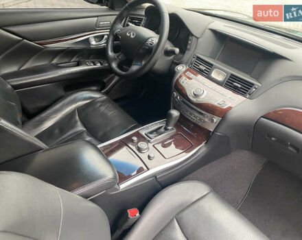 Черный Инфинити Q70, объемом двигателя 3.7 л и пробегом 230 тыс. км за 23500 $, фото 24 на Automoto.ua