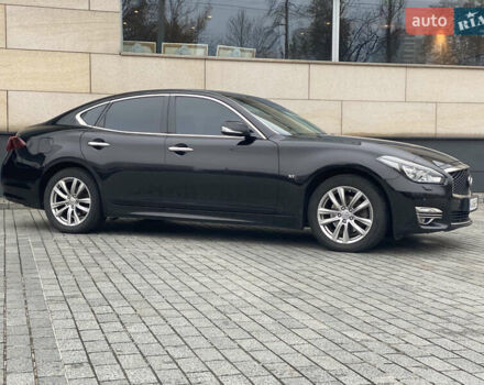 Черный Инфинити Q70, объемом двигателя 3.7 л и пробегом 230 тыс. км за 23500 $, фото 2 на Automoto.ua