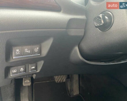 Черный Инфинити Q70, объемом двигателя 3.7 л и пробегом 230 тыс. км за 23500 $, фото 34 на Automoto.ua