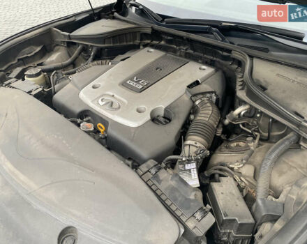 Черный Инфинити Q70, объемом двигателя 3.7 л и пробегом 230 тыс. км за 23500 $, фото 39 на Automoto.ua