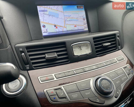 Черный Инфинити Q70, объемом двигателя 3.7 л и пробегом 230 тыс. км за 23500 $, фото 36 на Automoto.ua